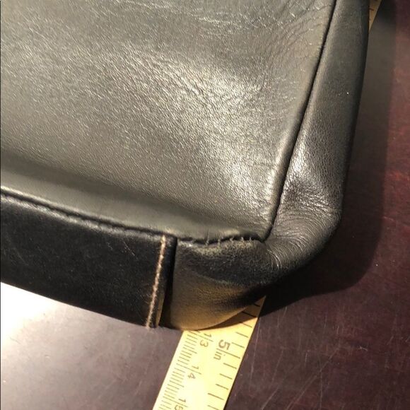 Small black Leather Purse - Picture 5 of 5